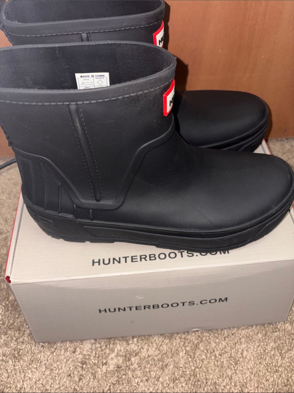 Hunter Black Short Rain Boots with Red Interior - Picture 3 of 7